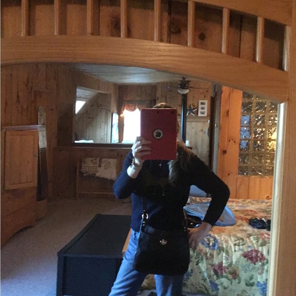 Coach bag Black Crossbody Bag—Excellent condition! - Picture 2 of 9